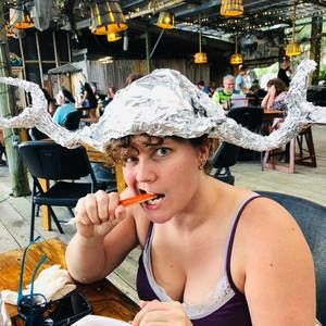 Meet your Posher, Deidre